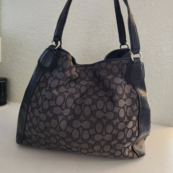 Euc Coach Edie Signature Jacquard Black & Gray Shoulder Bag